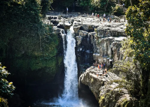 Tegenungan-Waterfall-in-Ubud-Bali